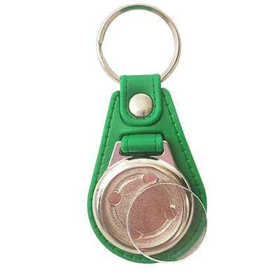 Elements for making metal keychains on an eco leather pad
