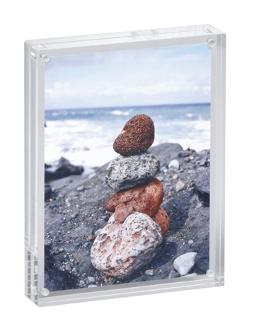 Acrylic Photo Frame 15 x 11,5 x 2,4 cm