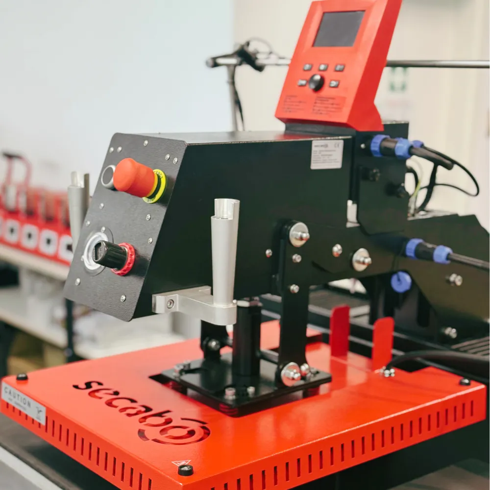TPD7 SMART x Laser Secabo - double-plate pneumatic heat press for flat surfaces
