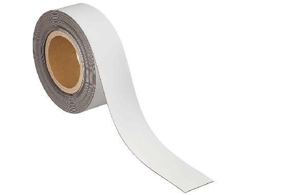 Magnetic labelling tape