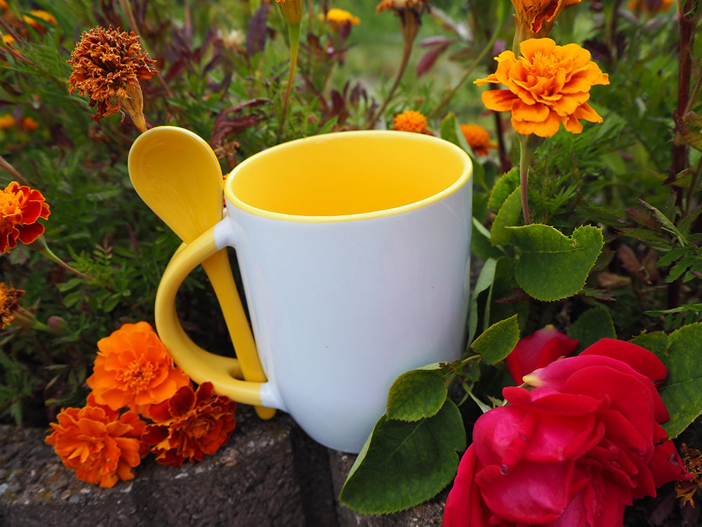 Mug for sublimation printout with spoon