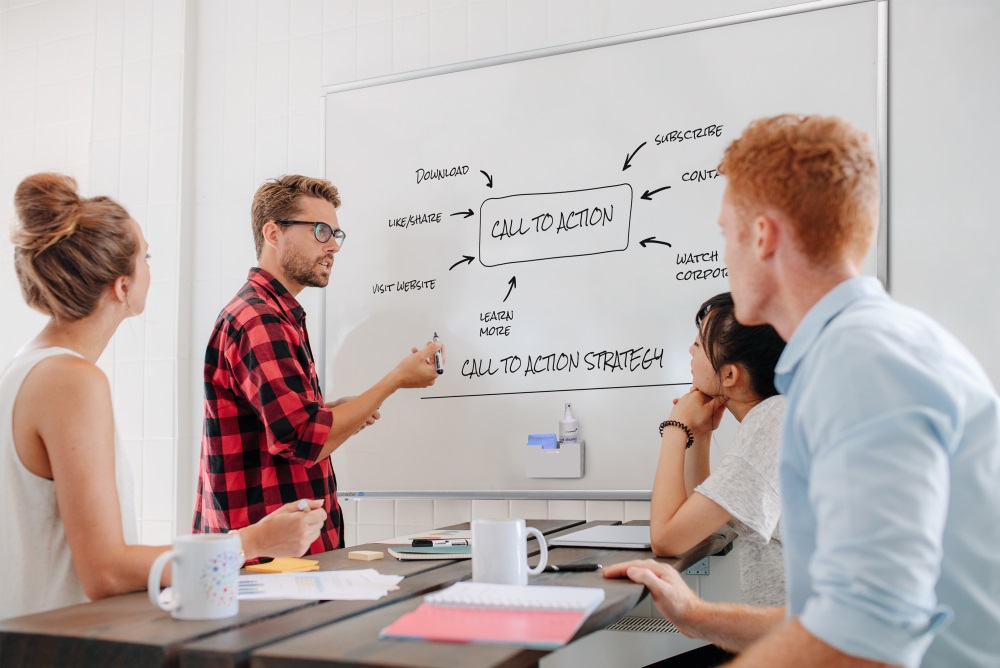 Whiteboard accessory holder