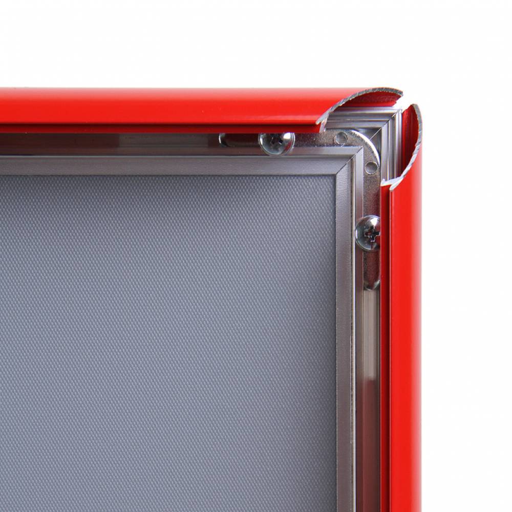 Snap frame with sharp corners