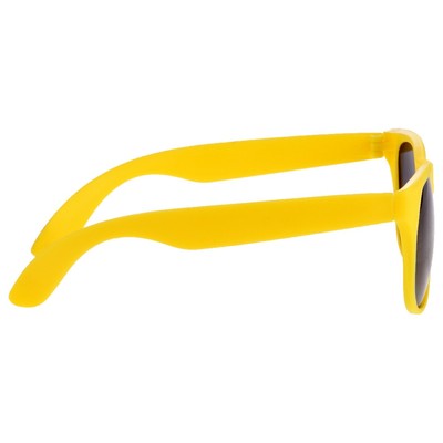 Sunglasses with UV400 protection