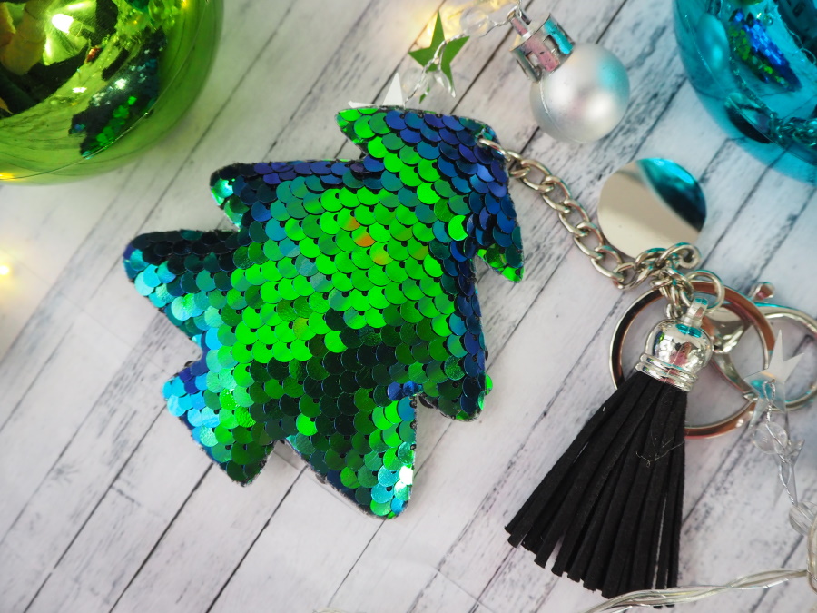 Sequin keychain with round plate for sublimation - christmas tree