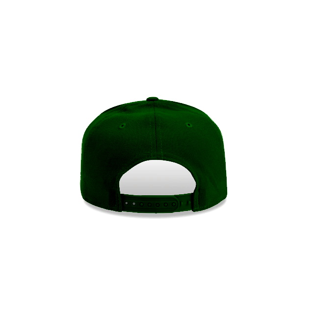 Peaked cap 5-panels plastic snap closure