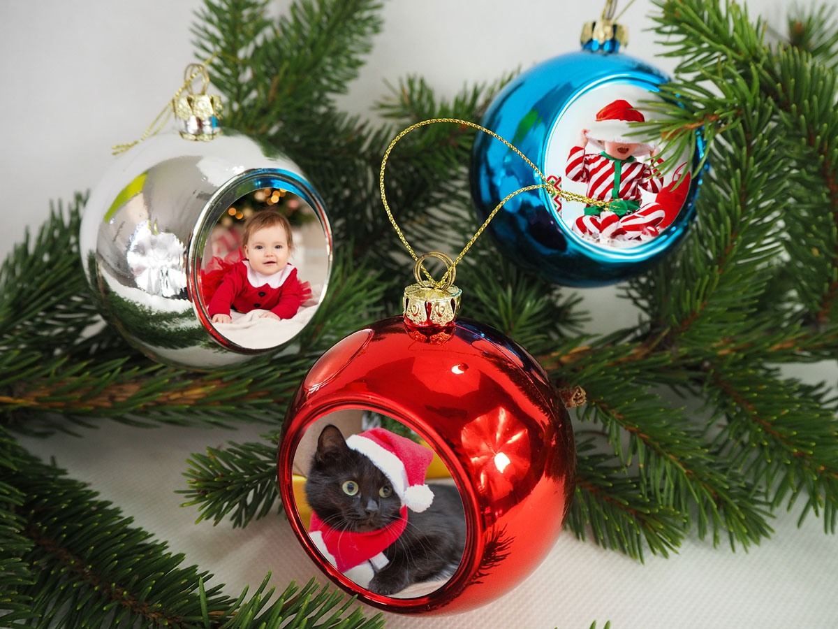 Transparent christmas bauble for sublimation - red threads inside