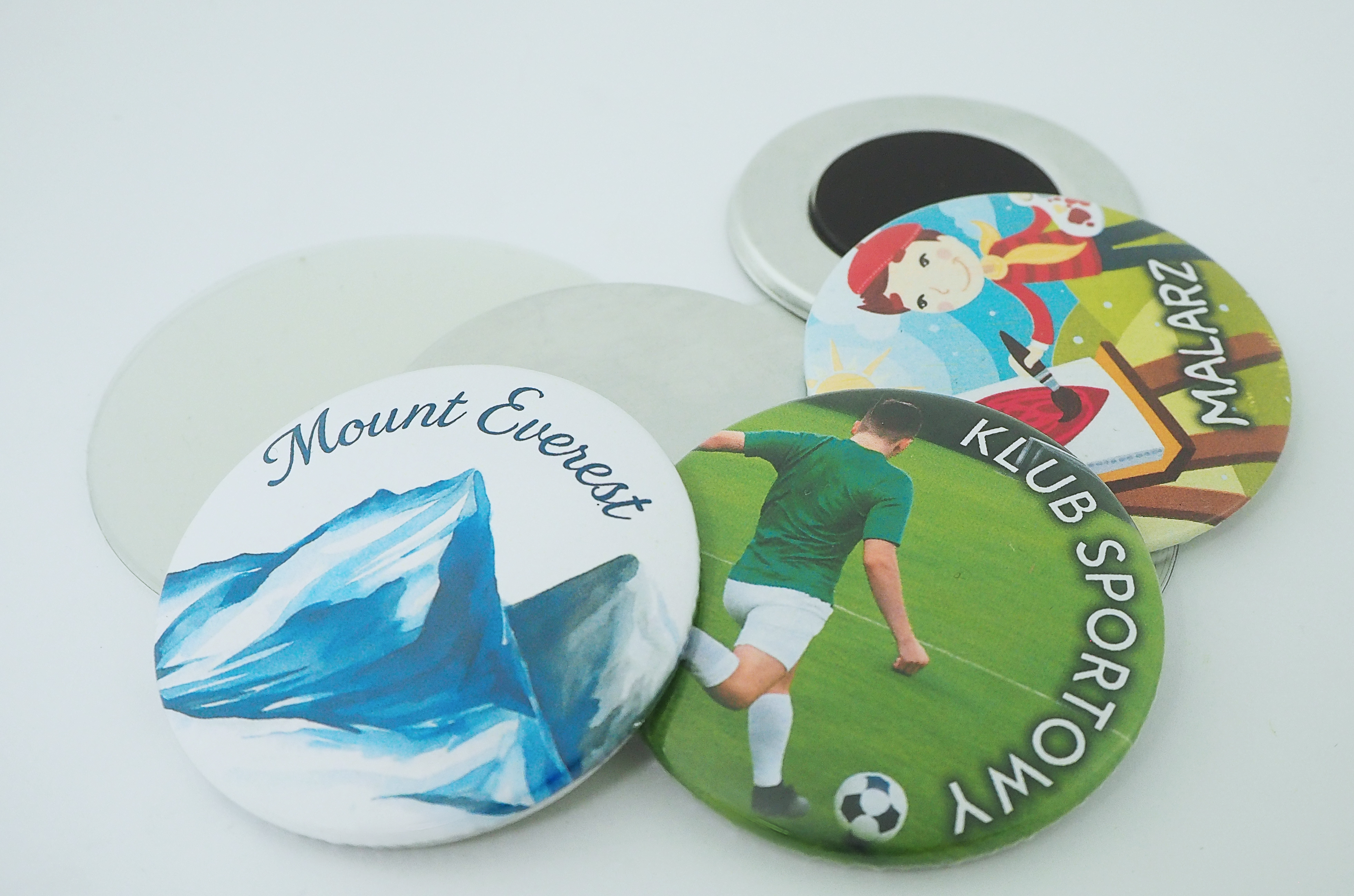 Elements for making pin badges with magnetic foil
