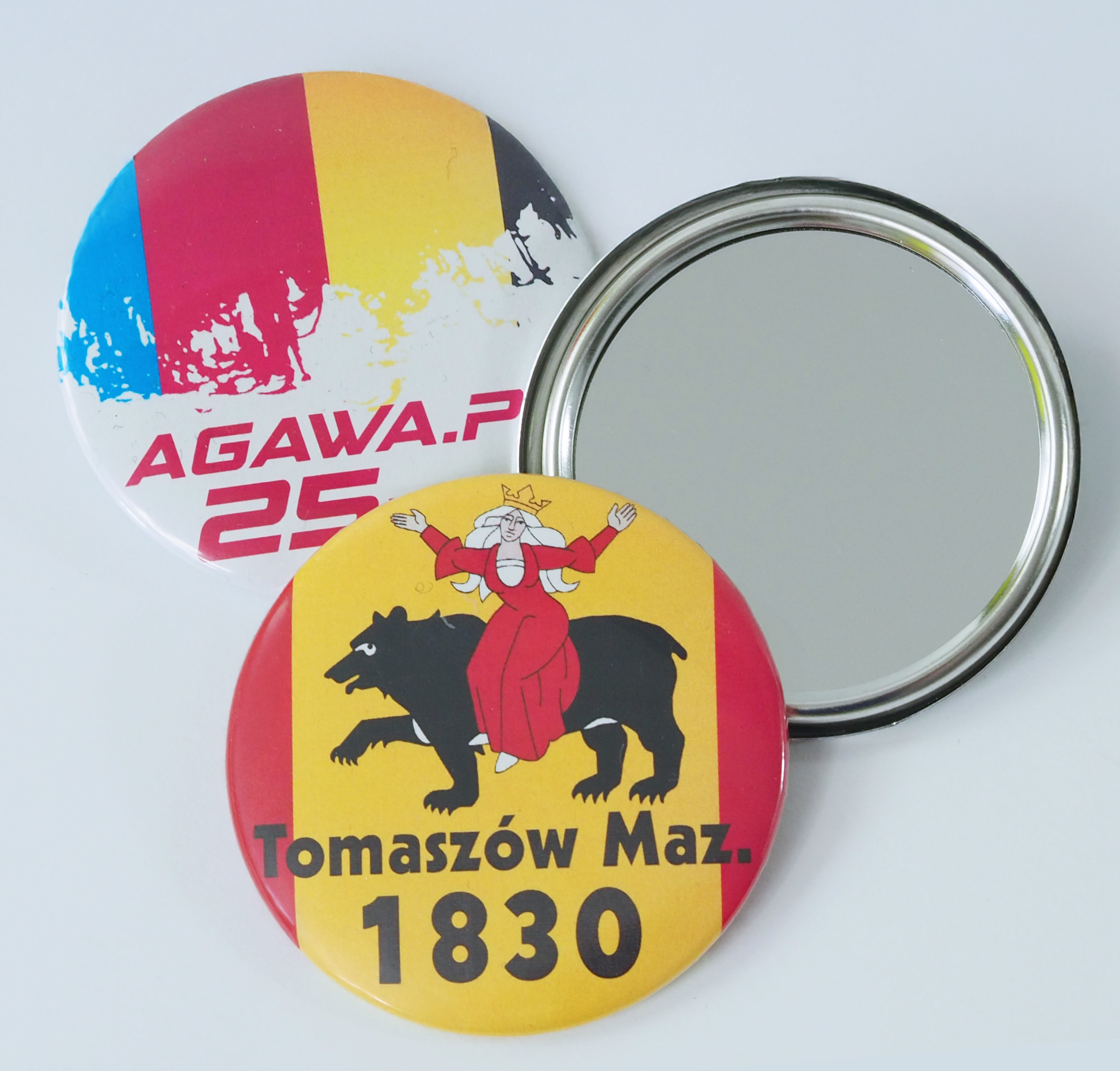 Elements for making badges with a mirror
